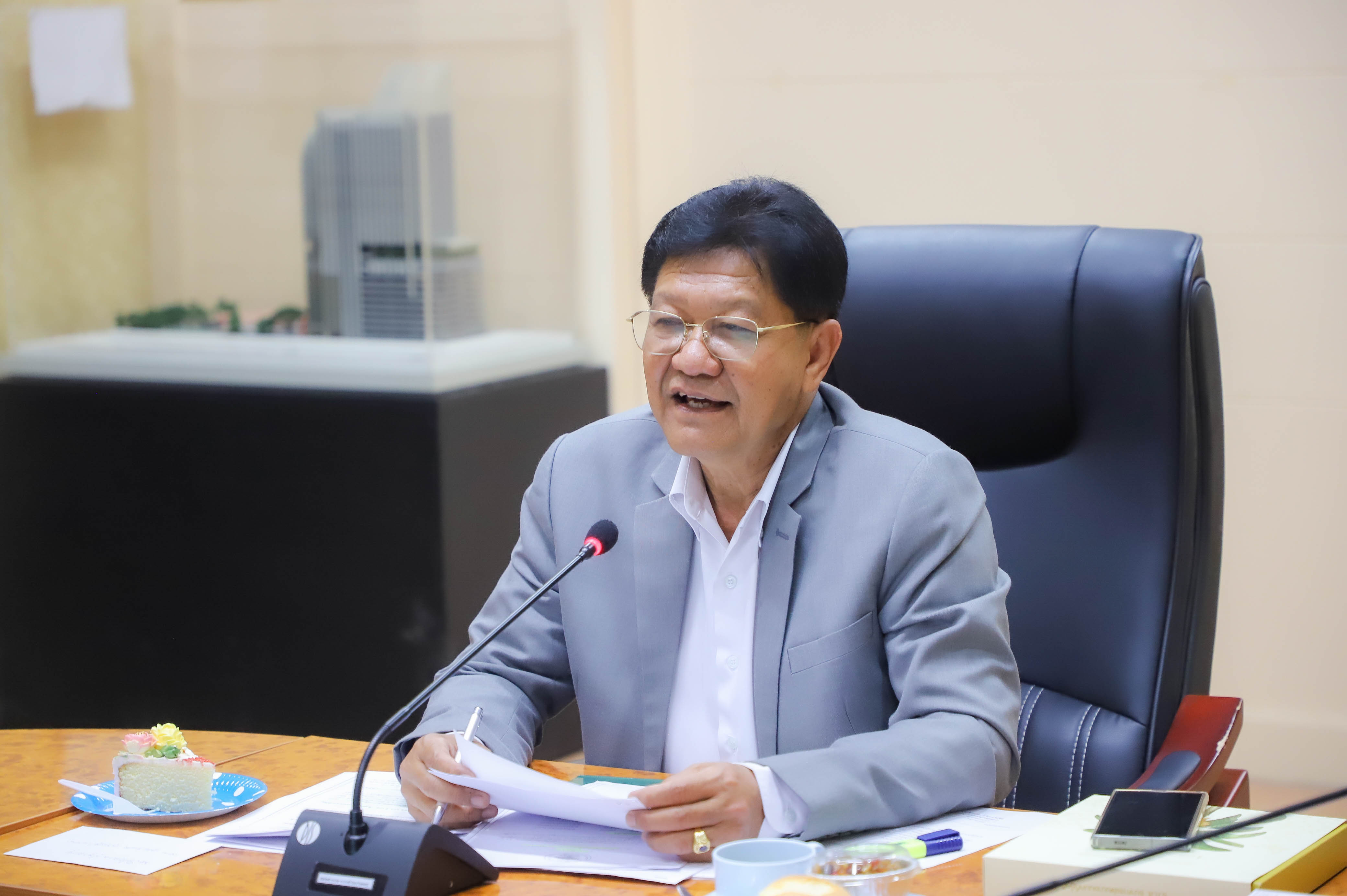 title - ชมรมผู้สูงอายุประชุมคณะกรรมการชมรมผู้สูงอายุ ส.ป.ก.